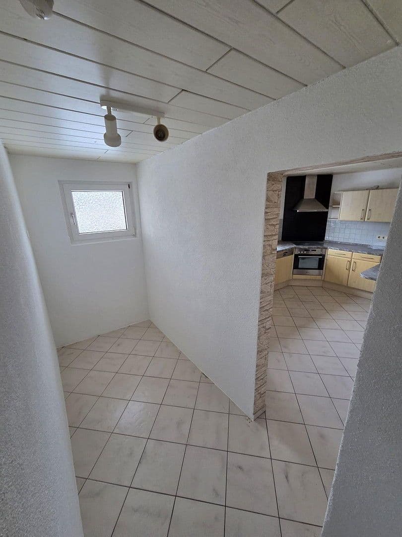 Pronájem bytu 4+1 120 m², Buchen (Odenwald), Bádensko-Württembersko Pronájem bytu 4+1 120 m², Buchen (Odenwald), Bádensko-Württembersko