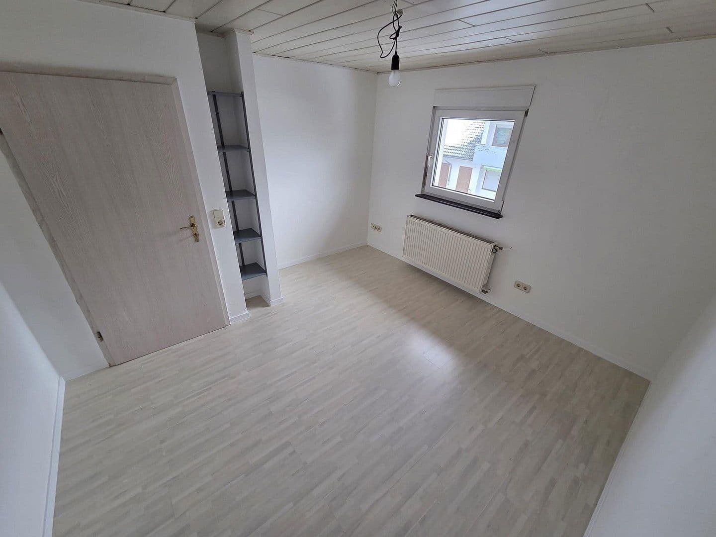 Pronájem bytu 4+1 120 m², Buchen (Odenwald), Bádensko-Württembersko Pronájem bytu 4+1 120 m², Buchen (Odenwald), Bádensko-Württembersko