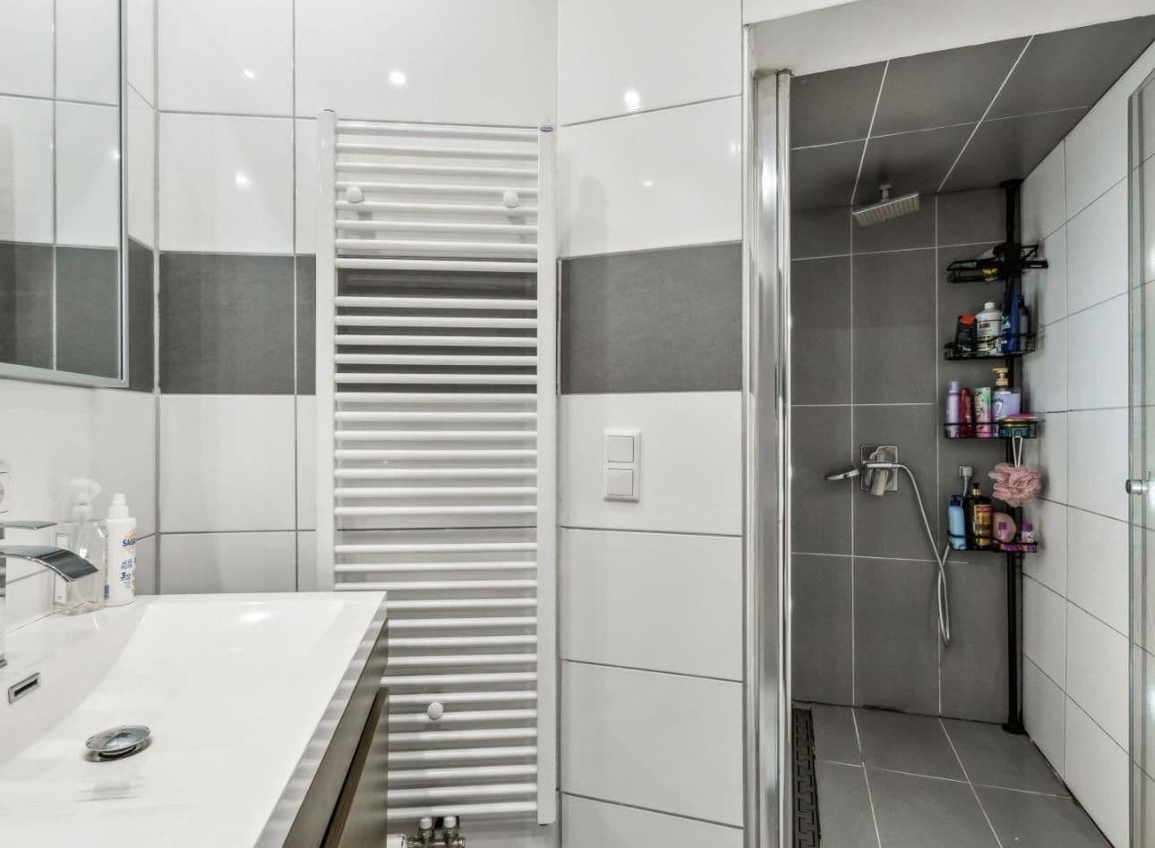 Prodej domu 200 m², pozemek 630 m², Troisdorf, Severní Porýní-Vestfálsko Prodej domu 200 m², pozemek 630 m², Troisdorf, Severní Porýní-Vestfálsko