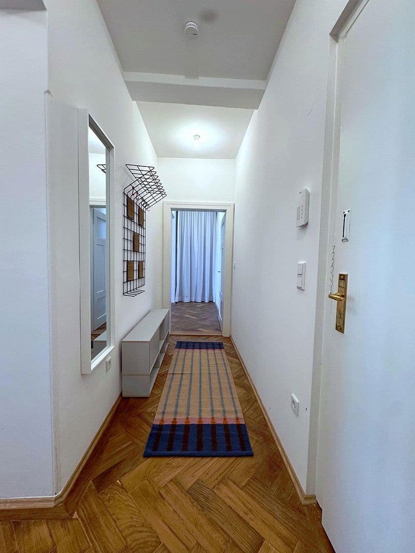 Pronájem bytu 2+1 66 m², München, Bavorsko Pronájem bytu 2+1 66 m², München, Bavorsko