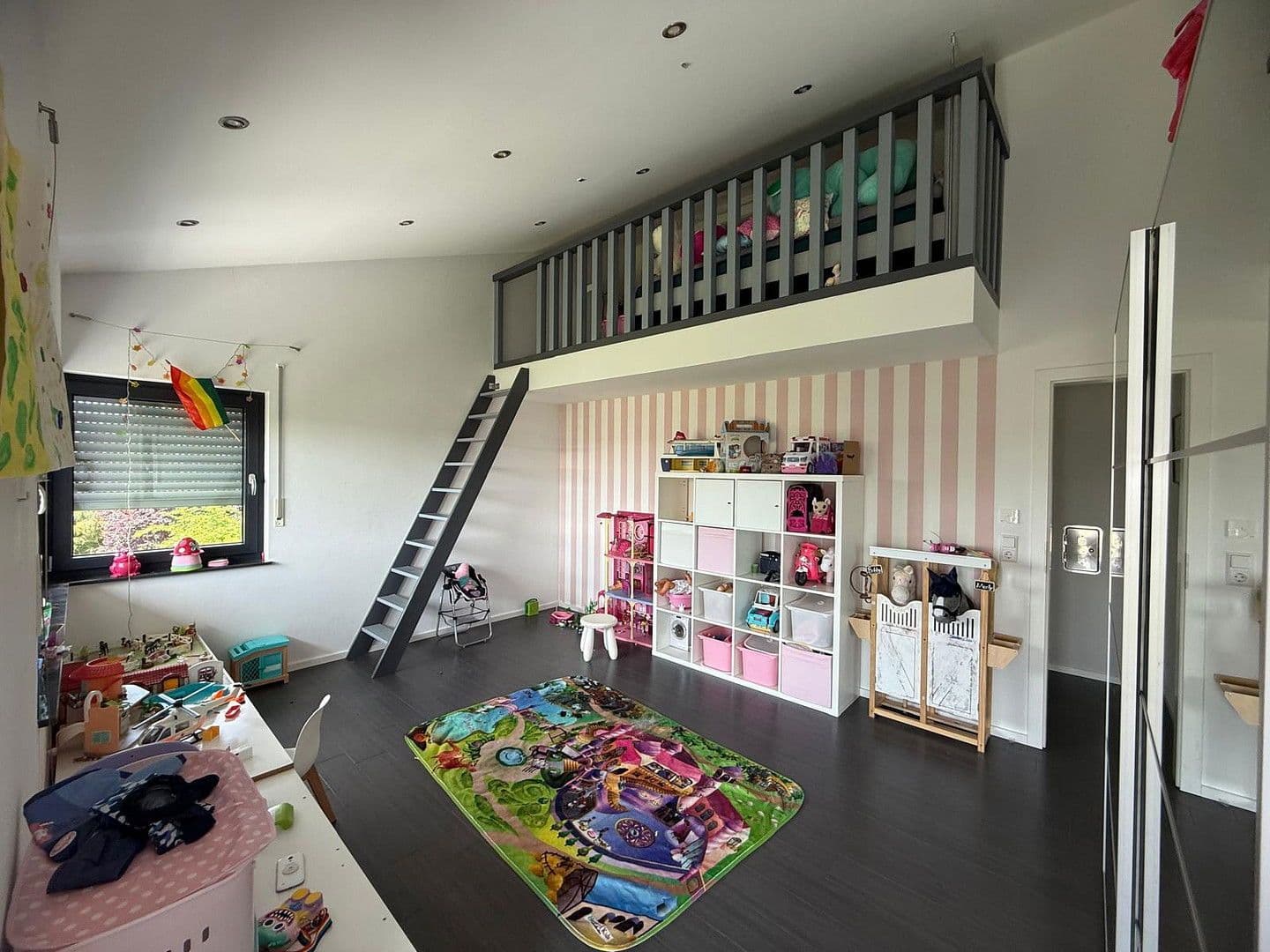 Prodej domu 260 m², pozemek 1.659 m², Fichtenau, Bádensko-Württembersko Prodej domu 260 m², pozemek 1.659 m², Fichtenau, Bádensko-Württembersko