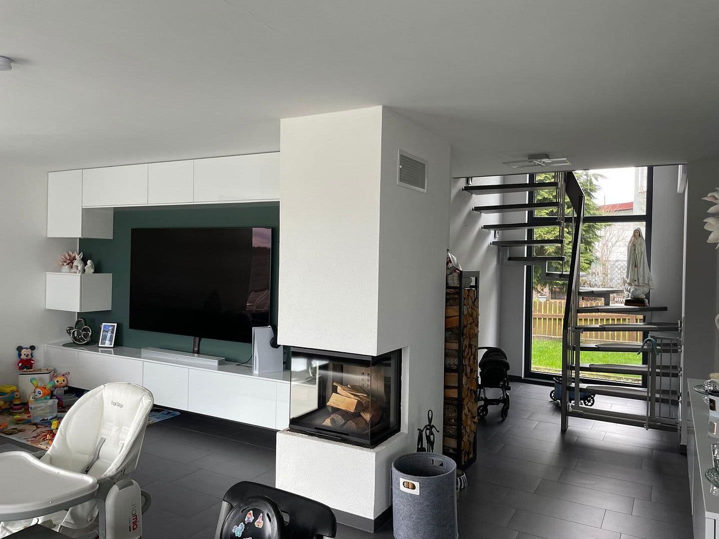 Prodej domu 260 m², pozemek 1.659 m², Fichtenau, Bádensko-Württembersko Prodej domu 260 m², pozemek 1.659 m², Fichtenau, Bádensko-Württembersko