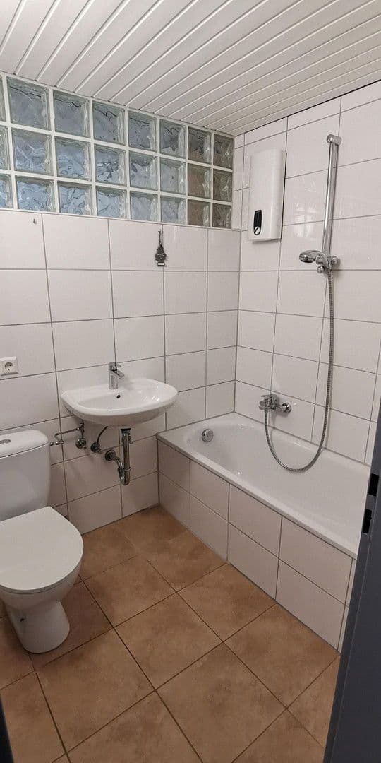 Prodej bytu 2+1 50 m², Wildberg, Bádensko-Württembersko Prodej bytu 2+1 50 m², Wildberg, Bádensko-Württembersko