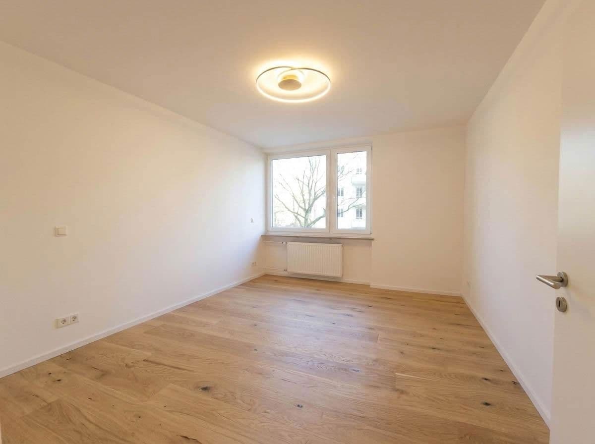 Prodej bytu 3+1 73 m², München, Bavorsko Prodej bytu 3+1 73 m², München, Bavorsko