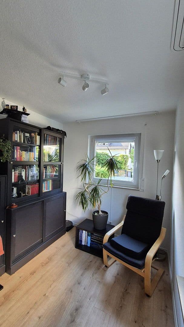 Prodej bytu 3+1 71 m², Kaiserstr. 19, Stuttgart, Bádensko-Württembersko Prodej bytu 3+1 71 m², Kaiserstr. 19, Stuttgart, Bádensko-Württembersko