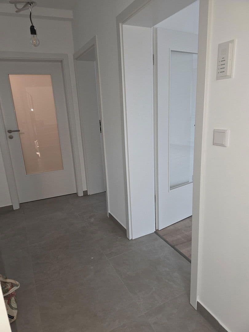 Pronájem bytu 3+1 87 m², Reinheim, Hessen Pronájem bytu 3+1 87 m², Reinheim, Hessen