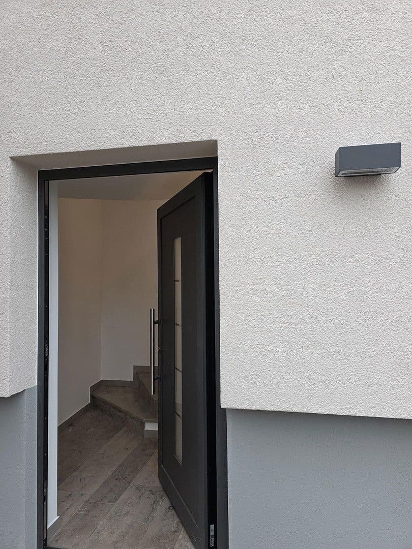 Pronájem bytu 3+1 87 m², Reinheim, Hessen Pronájem bytu 3+1 87 m², Reinheim, Hessen