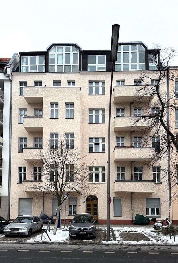 Prodej bytu 2+1 76 m², Huttenstrasse 28, Berlin, Berlín Prodej bytu 2+1 76 m², Huttenstrasse 28, Berlin, Berlín