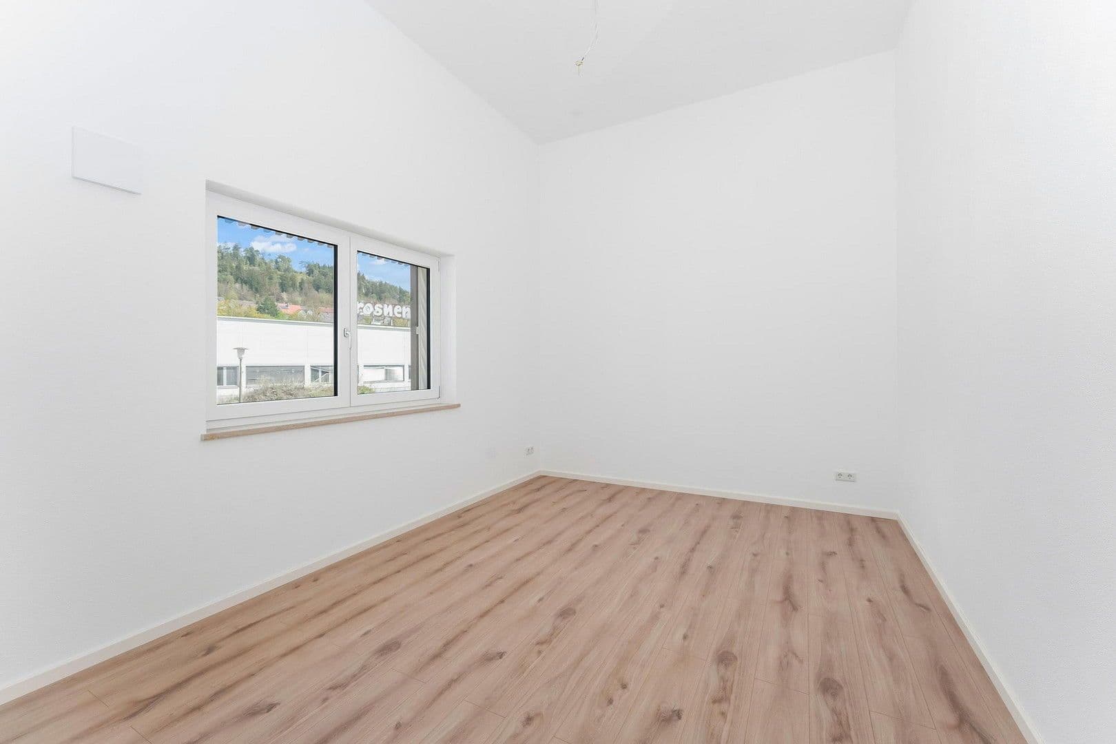 Pronájem domu 1.200 m², pozemek 2.000 m², Greding, Bavorsko Pronájem domu 1.200 m², pozemek 2.000 m², Greding, Bavorsko