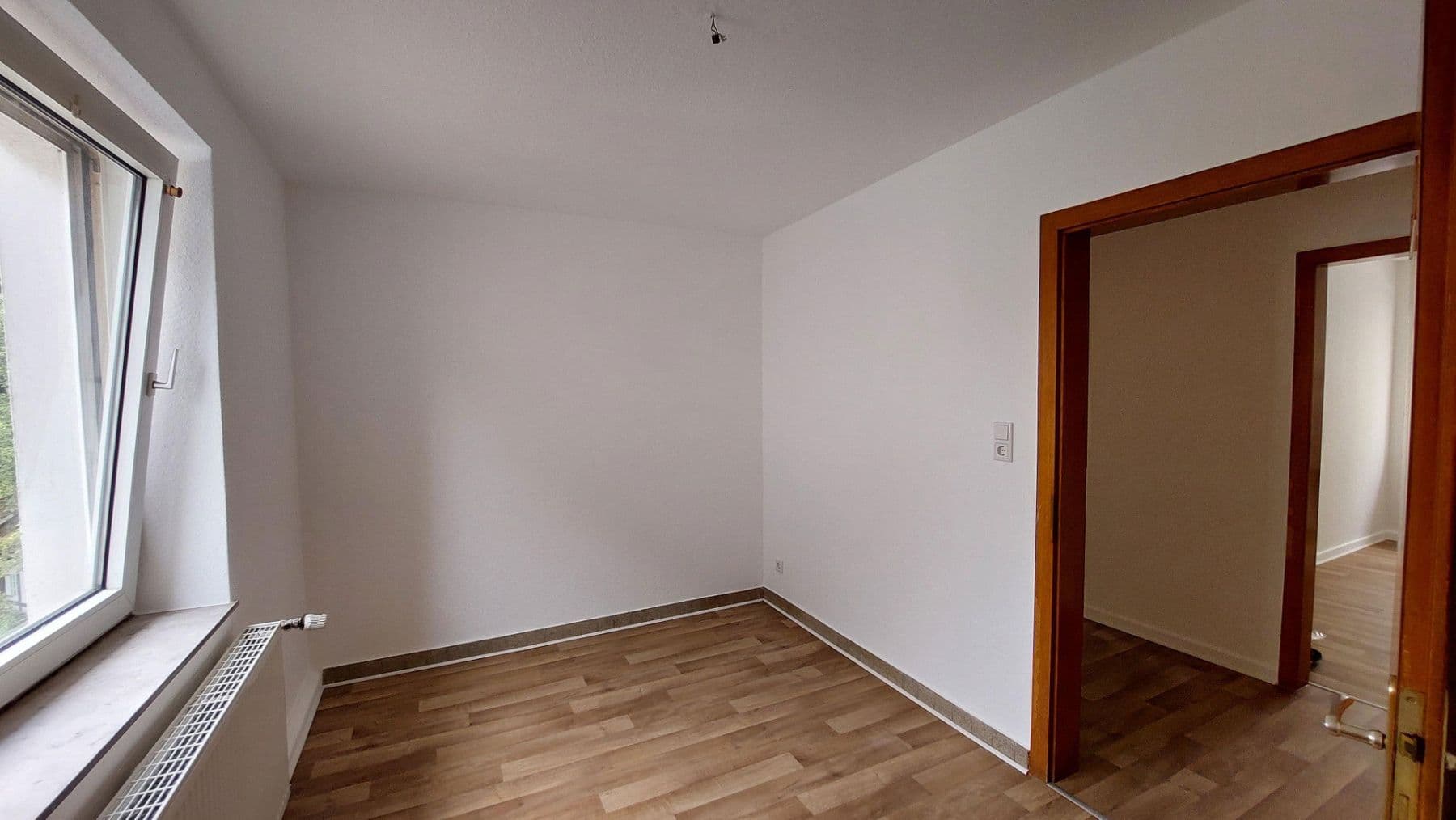 Pronájem bytu 4+1 85 m², Enger, Severní Porýní-Vestfálsko Pronájem bytu 4+1 85 m², Enger, Severní Porýní-Vestfálsko