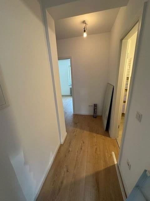 Pronájem bytu 1+1 37 m², Düppelstr., Köln, Severní Porýní-Vestfálsko Pronájem bytu 1+1 37 m², Düppelstr., Köln, Severní Porýní-Vestfálsko