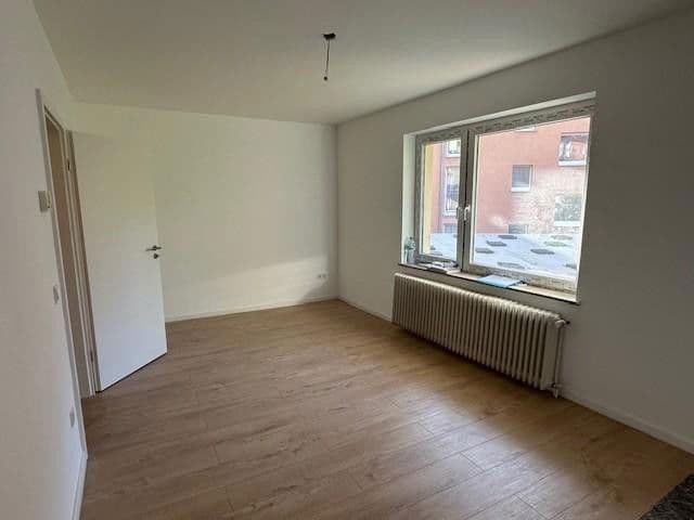 Pronájem bytu 1+1 37 m², Düppelstr., Köln, Severní Porýní-Vestfálsko Pronájem bytu 1+1 37 m², Düppelstr., Köln, Severní Porýní-Vestfálsko