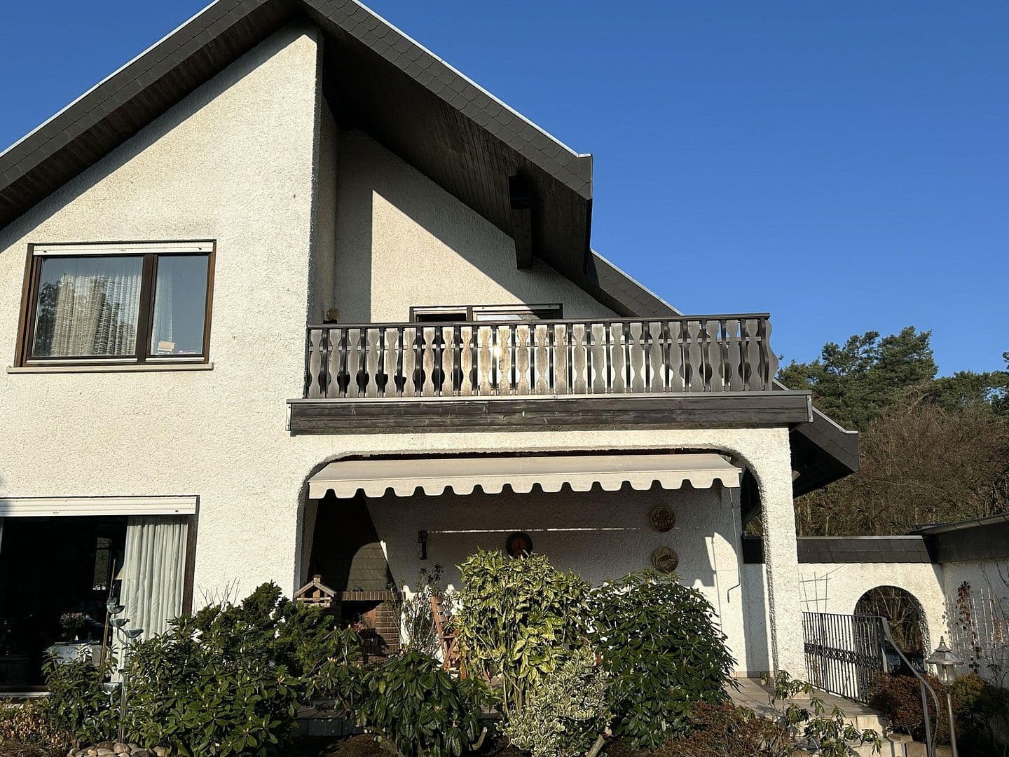 Prodej domu 224 m², pozemek 701 m², Mainhausen, Hessen Prodej domu 224 m², pozemek 701 m², Mainhausen, Hessen