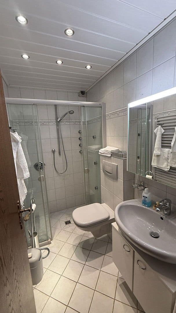 Prodej domu 224 m², pozemek 701 m², Mainhausen, Hessen Prodej domu 224 m², pozemek 701 m², Mainhausen, Hessen