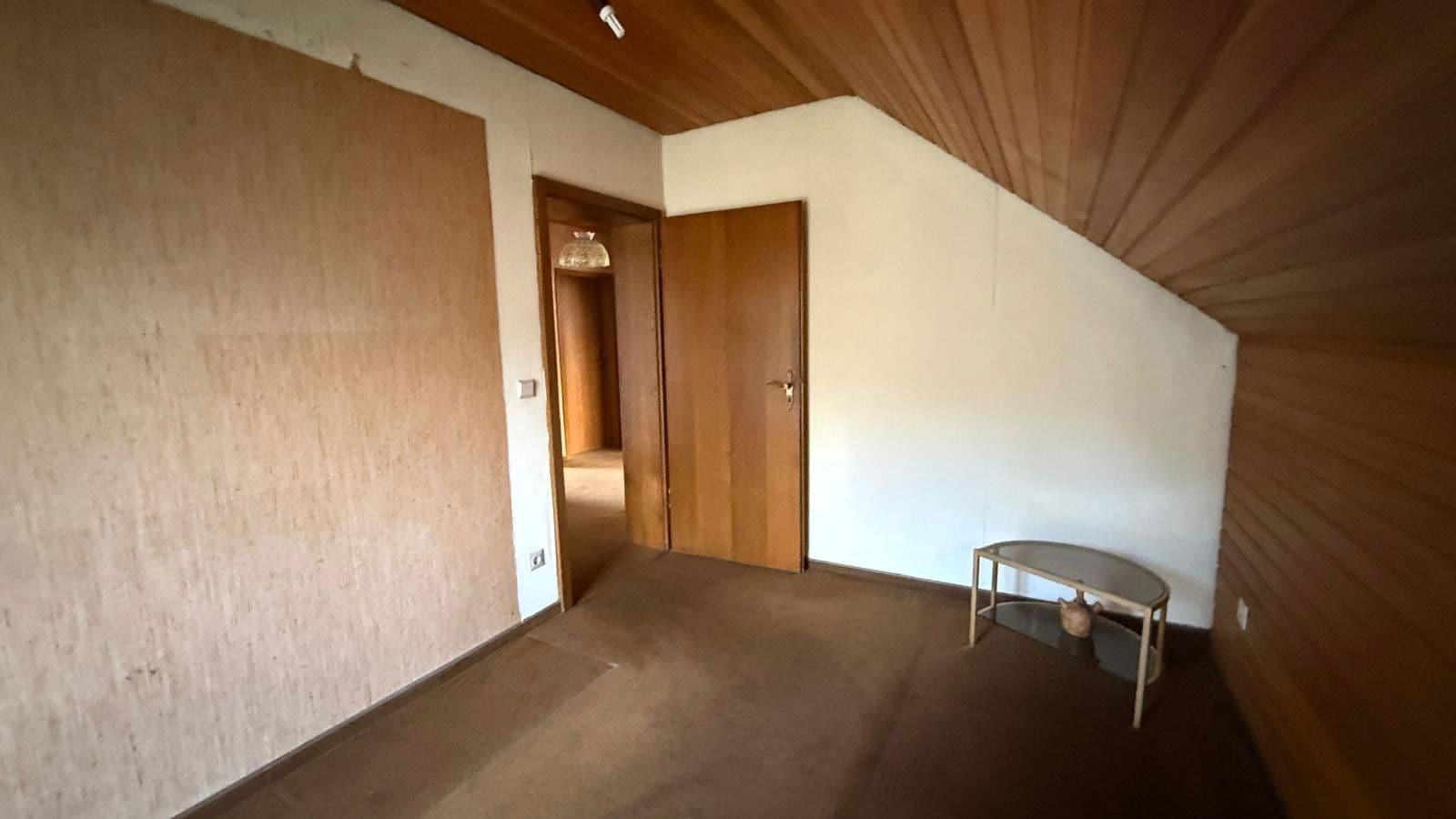 Prodej domu 224 m², pozemek 701 m², Mainhausen, Hessen Prodej domu 224 m², pozemek 701 m², Mainhausen, Hessen