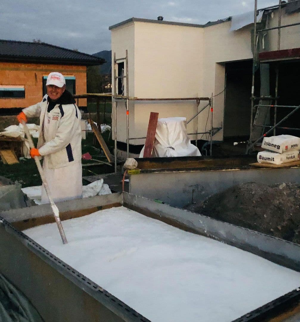 Prodej domu 300 m², pozemek 900 m², Solingen, Severní Porýní-Vestfálsko Prodej domu 300 m², pozemek 900 m², Solingen, Severní Porýní-Vestfálsko