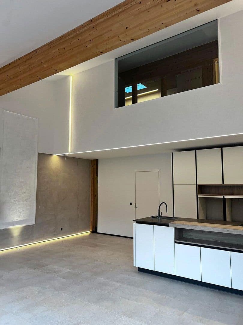 Prodej domu 300 m², pozemek 900 m², Solingen, Severní Porýní-Vestfálsko Prodej domu 300 m², pozemek 900 m², Solingen, Severní Porýní-Vestfálsko