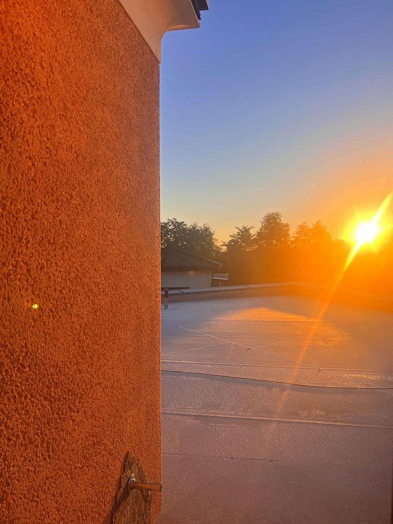 Prodej domu 300 m², pozemek 900 m², Solingen, Severní Porýní-Vestfálsko Prodej domu 300 m², pozemek 900 m², Solingen, Severní Porýní-Vestfálsko