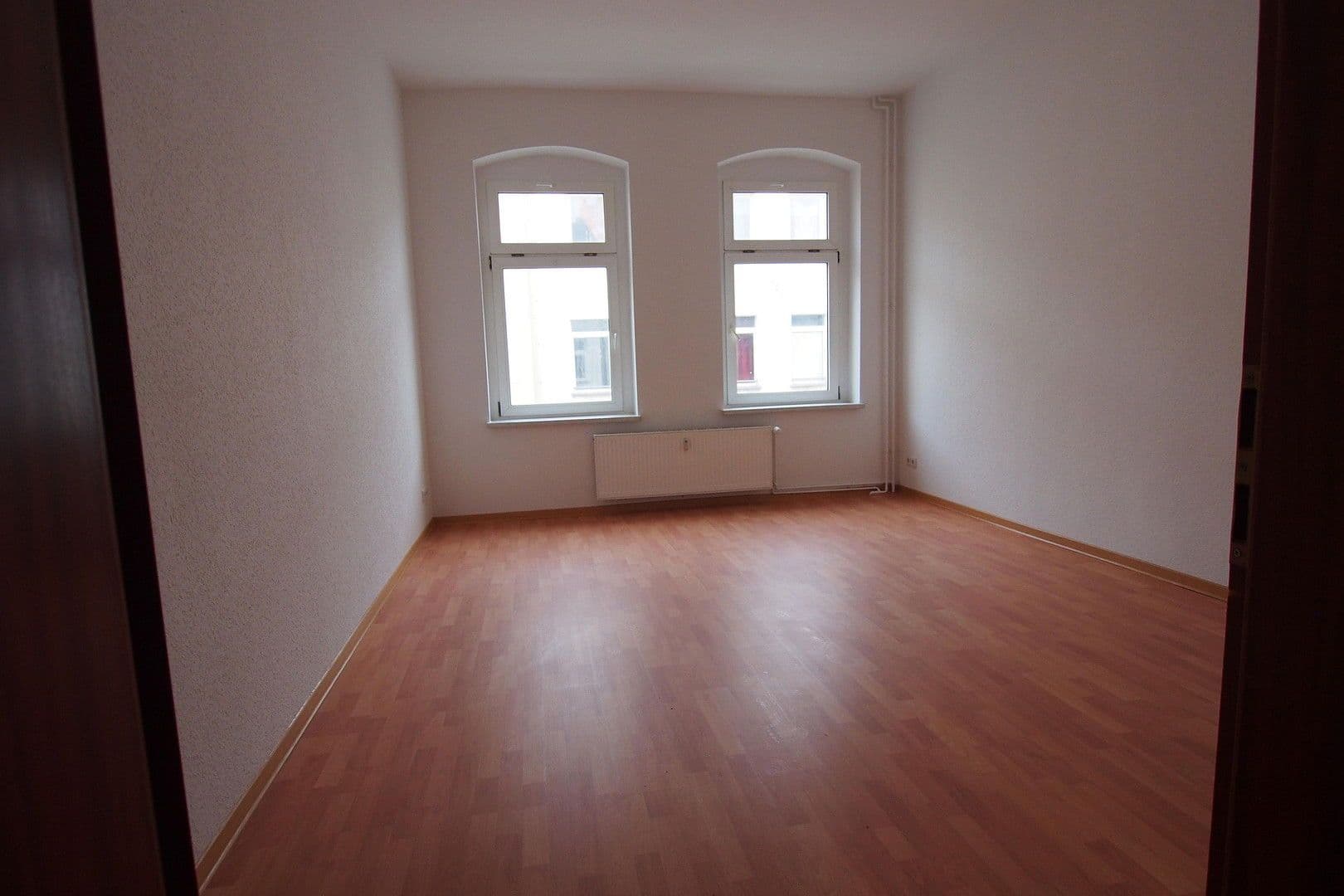 Pronájem bytu 3+1 82 m², Sagisdorferstr. 7, Halle, Sasko-Anhaltsko Pronájem bytu 3+1 82 m², Sagisdorferstr. 7, Halle, Sasko-Anhaltsko