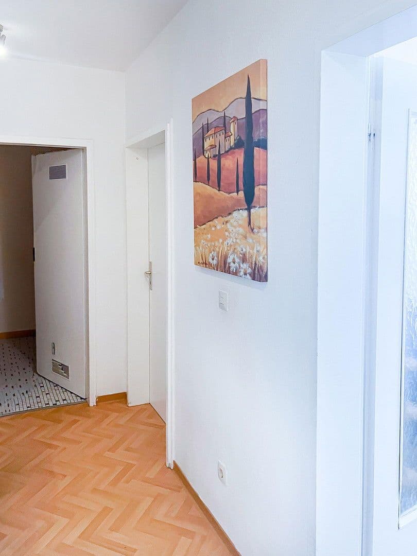Pronájem bytu 3+1 74 m², Bürger-Meister-Diehl Str. 29, Eisenberg (Pfalz), Porýní-Falc Pronájem bytu 3+1 74 m², Bürger-Meister-Diehl Str. 29, Eisenberg (Pfalz), Porýní-Falc