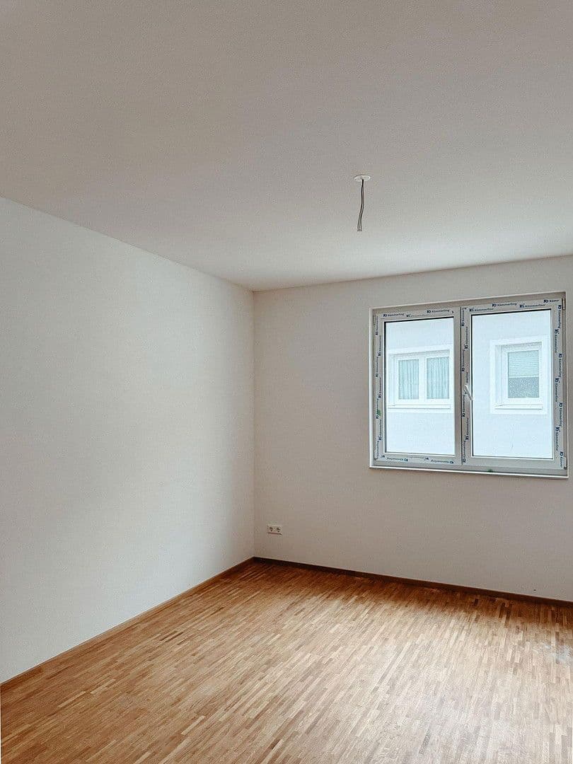 Pronájem bytu 4+1 117 m², Bergstraße 9/1, Emmendingen, Bádensko-Württembersko Pronájem bytu 4+1 117 m², Bergstraße 9/1, Emmendingen, Bádensko-Württembersko