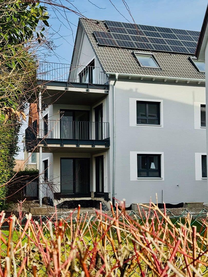 Pronájem bytu 4+1 117 m², Bergstraße 9/1, Emmendingen, Bádensko-Württembersko Pronájem bytu 4+1 117 m², Bergstraße 9/1, Emmendingen, Bádensko-Württembersko