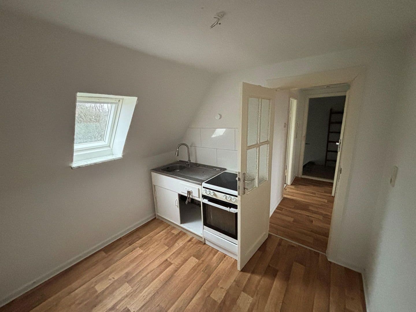 Prodej domu 126 m², pozemek 165 m², Königsberger Str. 1b, Kellinghusen, Šlesvicko-Holštýnsko Prodej domu 126 m², pozemek 165 m², Königsberger Str. 1b, Kellinghusen, Šlesvicko-Holštýnsko