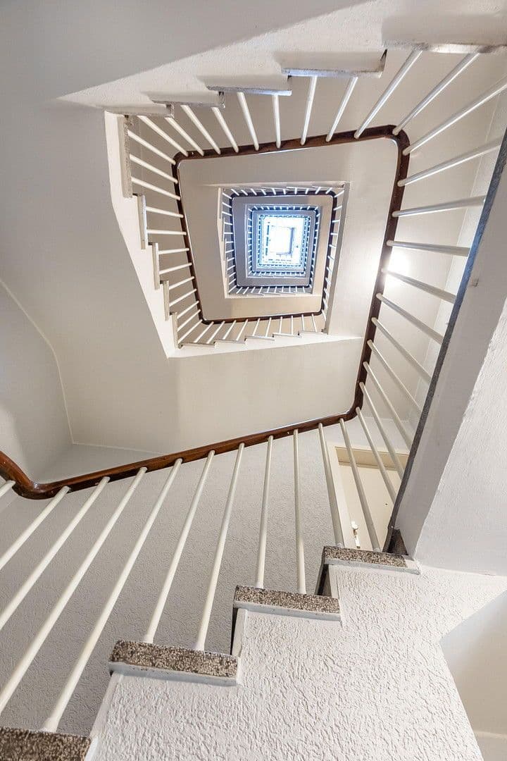 Prodej bytu 3+1 61 m², Düsseldorf, Severní Porýní-Vestfálsko Prodej bytu 3+1 61 m², Düsseldorf, Severní Porýní-Vestfálsko