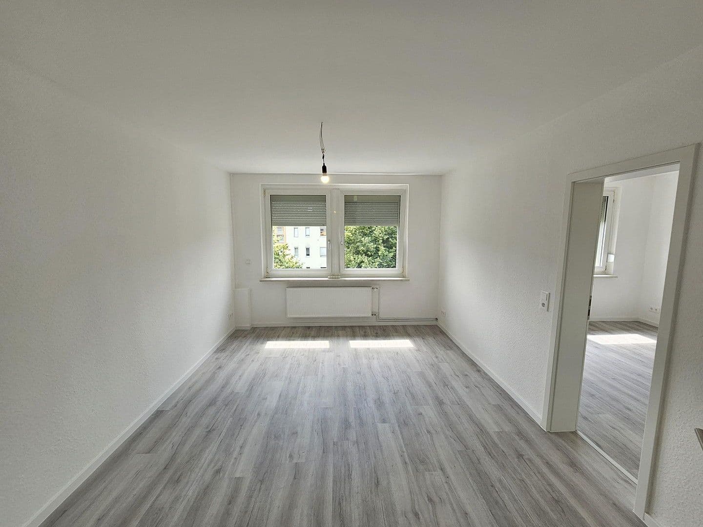 Pronájem bytu 3+1 62 m², Hauptstraße 344, Markkleeberg, Sasko Pronájem bytu 3+1 62 m², Hauptstraße 344, Markkleeberg, Sasko