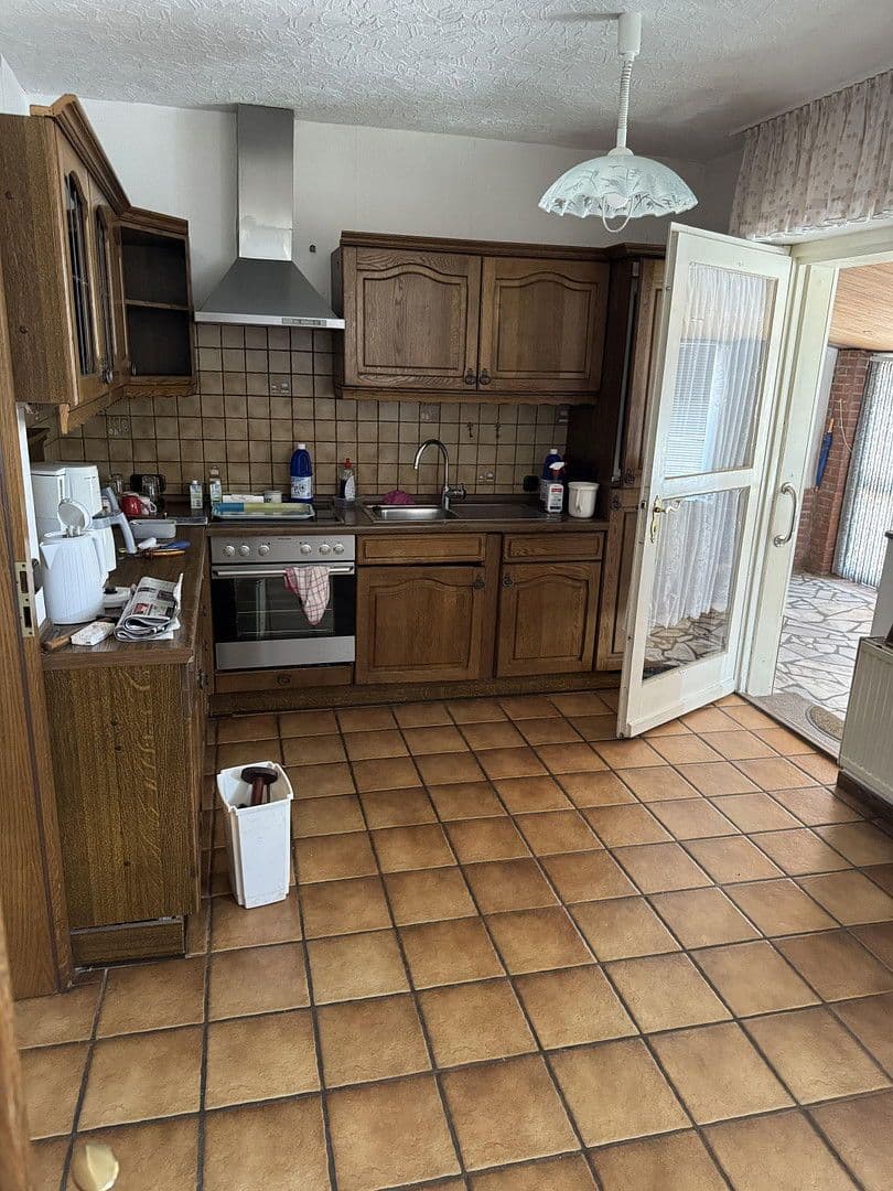 Prodej domu 165 m², pozemek 1.126 m², Alpen, Severní Porýní-Vestfálsko Prodej domu 165 m², pozemek 1.126 m², Alpen, Severní Porýní-Vestfálsko