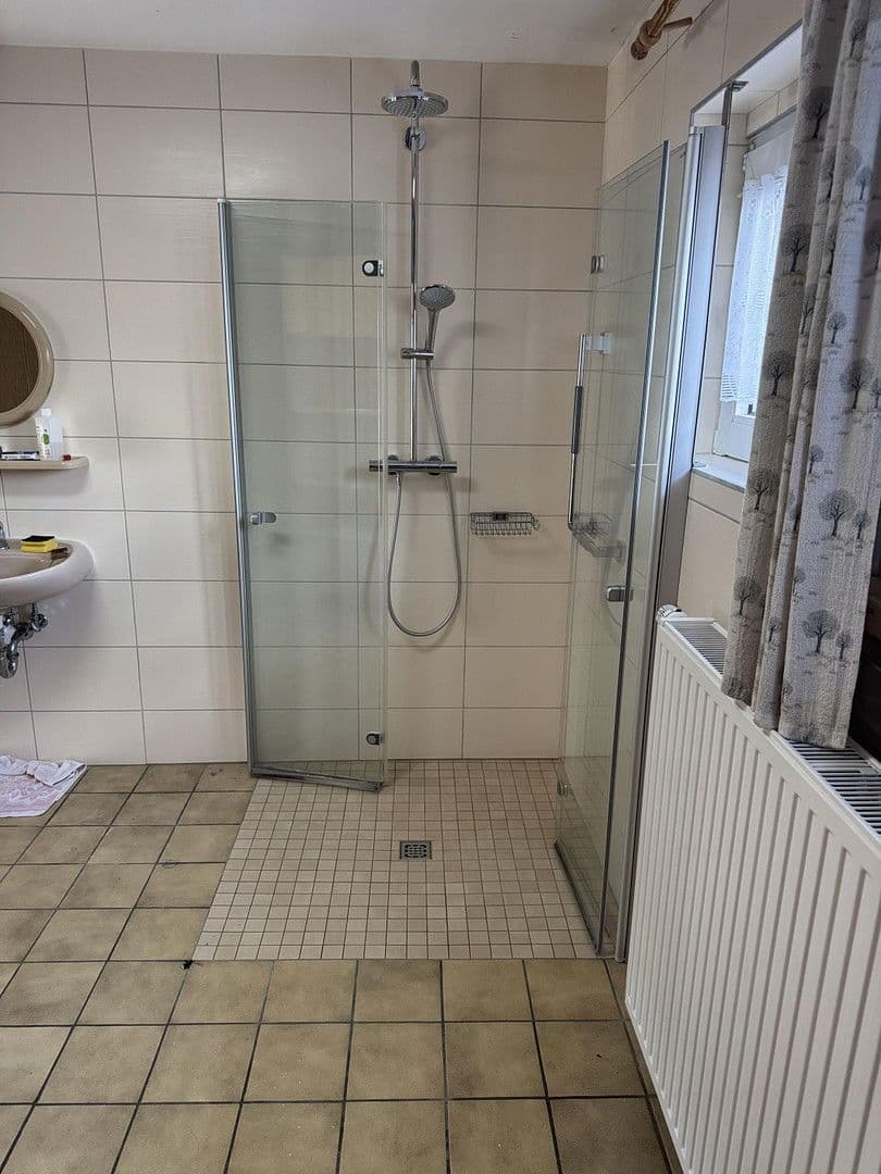 Prodej domu 165 m², pozemek 1.126 m², Alpen, Severní Porýní-Vestfálsko Prodej domu 165 m², pozemek 1.126 m², Alpen, Severní Porýní-Vestfálsko