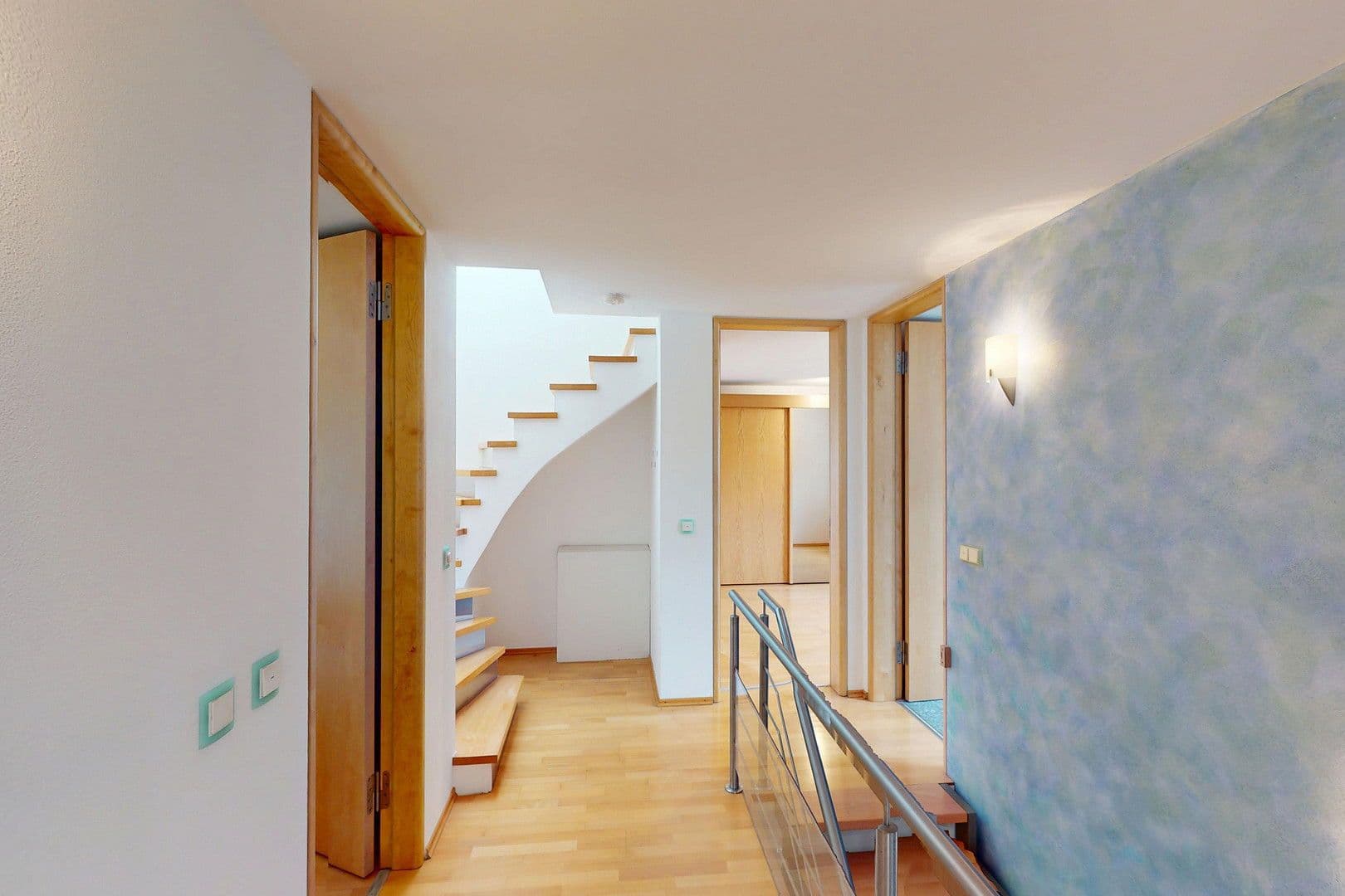 Prodej domu 198 m², pozemek 546 m², Mühlangerstr. 11, Dorfen, Bavorsko Prodej domu 198 m², pozemek 546 m², Mühlangerstr. 11, Dorfen, Bavorsko