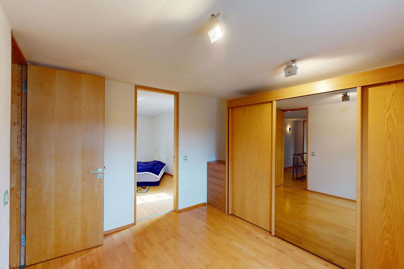 Prodej domu 198 m², pozemek 546 m², Mühlangerstr. 11, Dorfen, Bavorsko Prodej domu 198 m², pozemek 546 m², Mühlangerstr. 11, Dorfen, Bavorsko