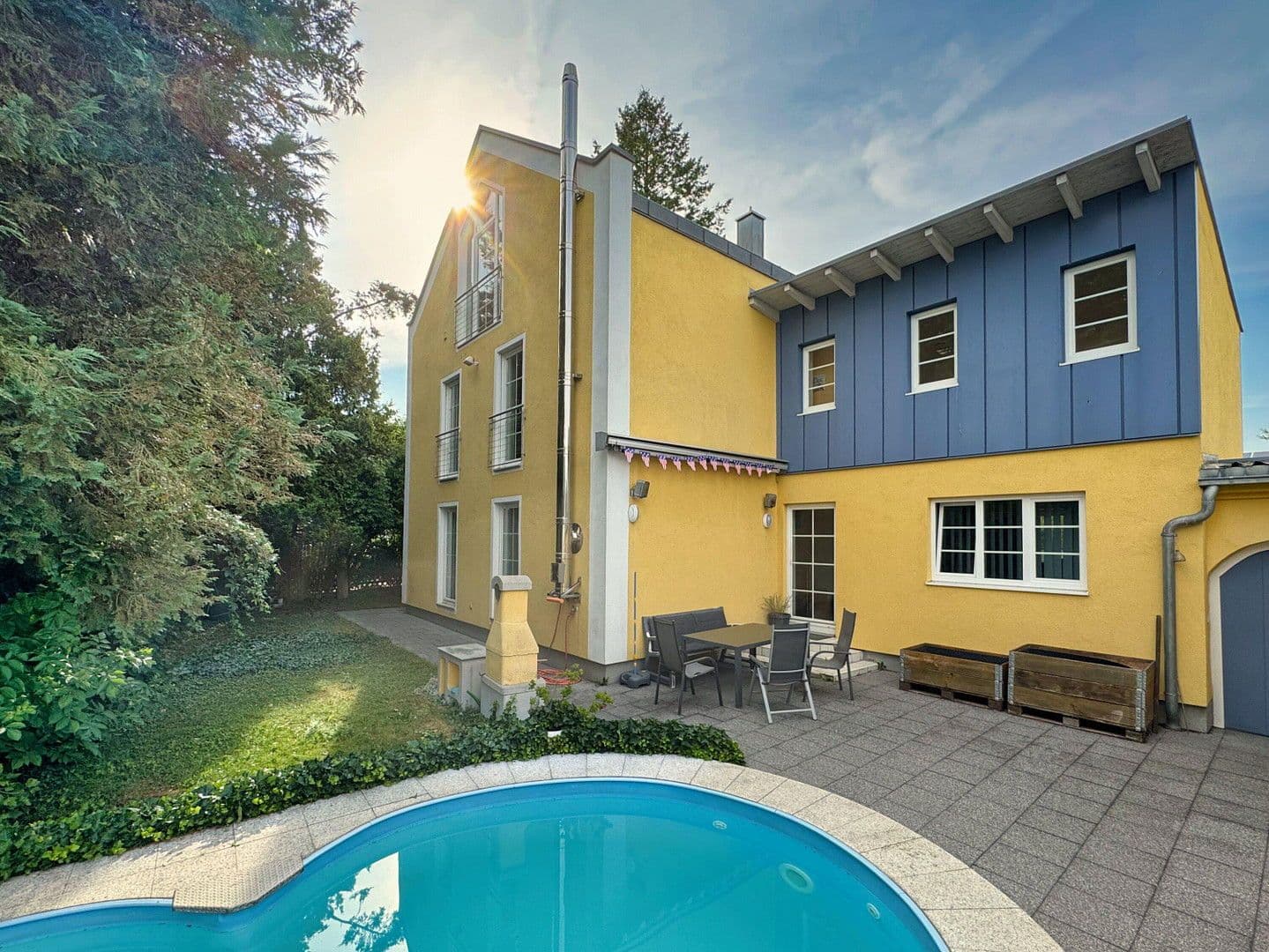 Prodej domu 198 m², pozemek 546 m², Mühlangerstr. 11, Dorfen, Bavorsko Prodej domu 198 m², pozemek 546 m², Mühlangerstr. 11, Dorfen, Bavorsko