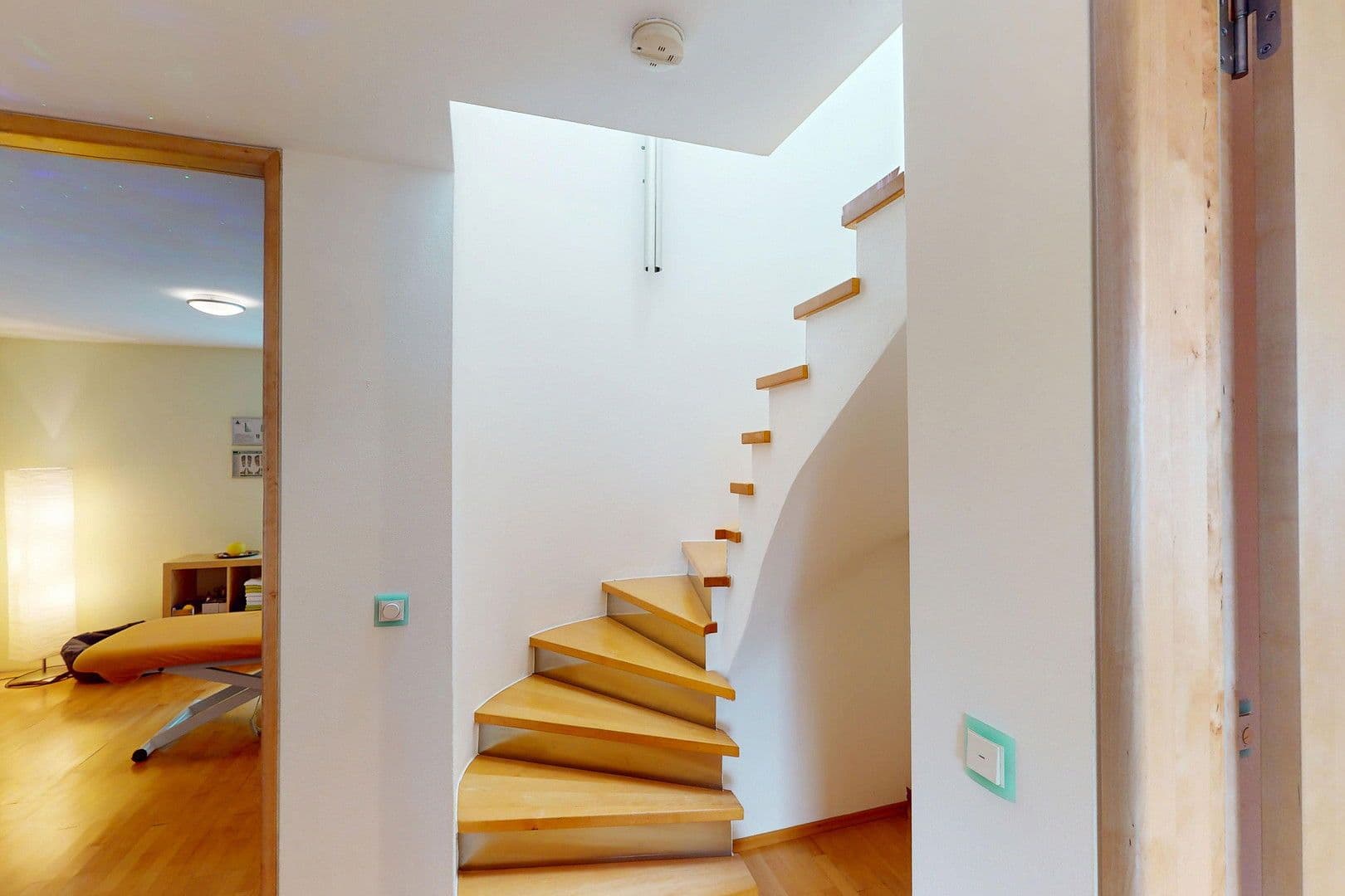 Prodej domu 198 m², pozemek 546 m², Mühlangerstr. 11, Dorfen, Bavorsko Prodej domu 198 m², pozemek 546 m², Mühlangerstr. 11, Dorfen, Bavorsko