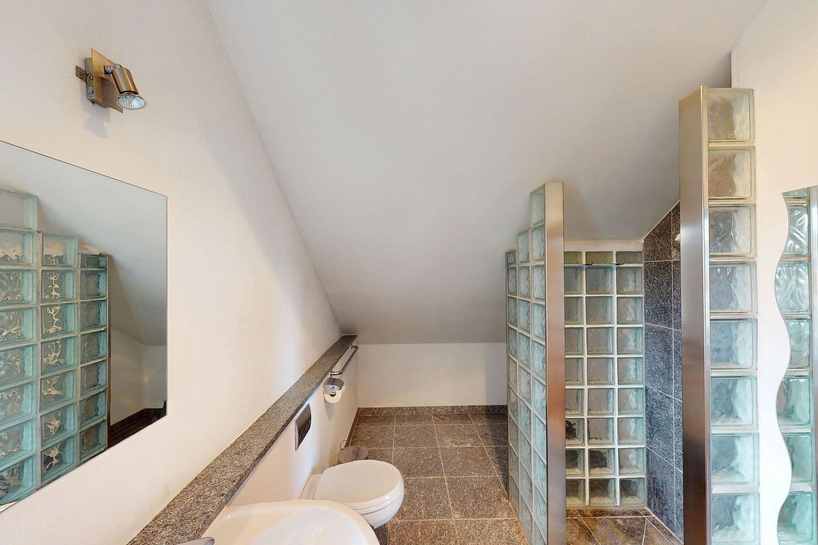 Prodej domu 198 m², pozemek 546 m², Mühlangerstr. 11, Dorfen, Bavorsko Prodej domu 198 m², pozemek 546 m², Mühlangerstr. 11, Dorfen, Bavorsko