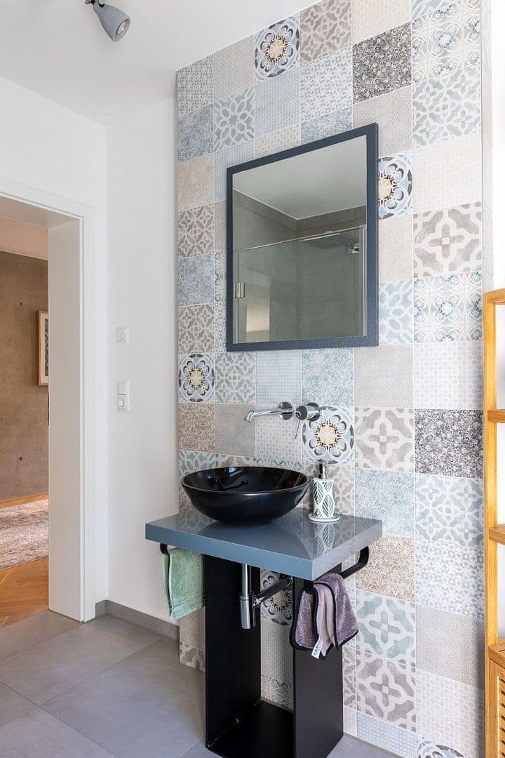 Prodej domu 148 m², pozemek 773 m², Eggenfelden, Bavorsko Prodej domu 148 m², pozemek 773 m², Eggenfelden, Bavorsko