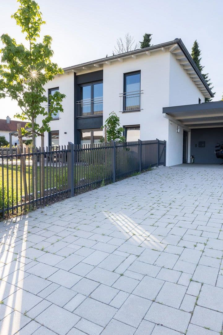 Prodej domu 148 m², pozemek 773 m², Eggenfelden, Bavorsko Prodej domu 148 m², pozemek 773 m², Eggenfelden, Bavorsko