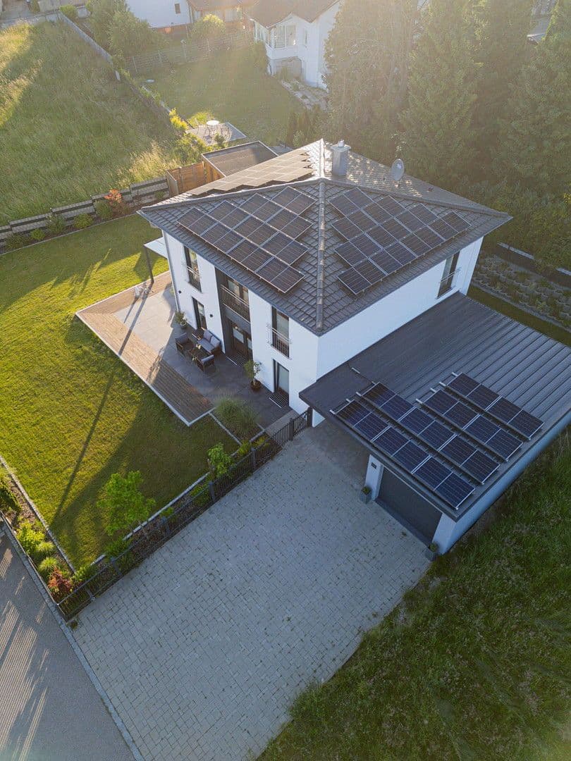 Prodej domu 148 m², pozemek 773 m², Eggenfelden, Bavorsko Prodej domu 148 m², pozemek 773 m², Eggenfelden, Bavorsko