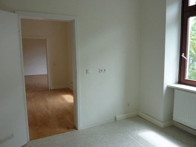 Pronájem bytu 4+1 120 m², Douglasstr. 6, Karlsruhe, Bádensko-Württembersko Pronájem bytu 4+1 120 m², Douglasstr. 6, Karlsruhe, Bádensko-Württembersko