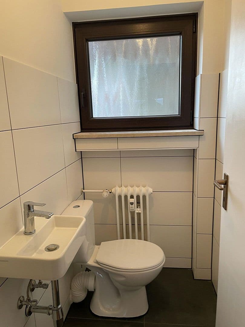 Pronájem bytu 3+1 120 m², Neustädter Str. 23, Diespeck, Bavorsko Pronájem bytu 3+1 120 m², Neustädter Str. 23, Diespeck, Bavorsko