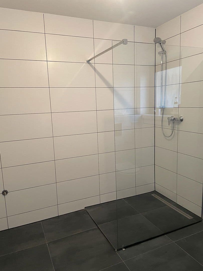 Pronájem bytu 3+1 120 m², Neustädter Str. 23, Diespeck, Bavorsko Pronájem bytu 3+1 120 m², Neustädter Str. 23, Diespeck, Bavorsko