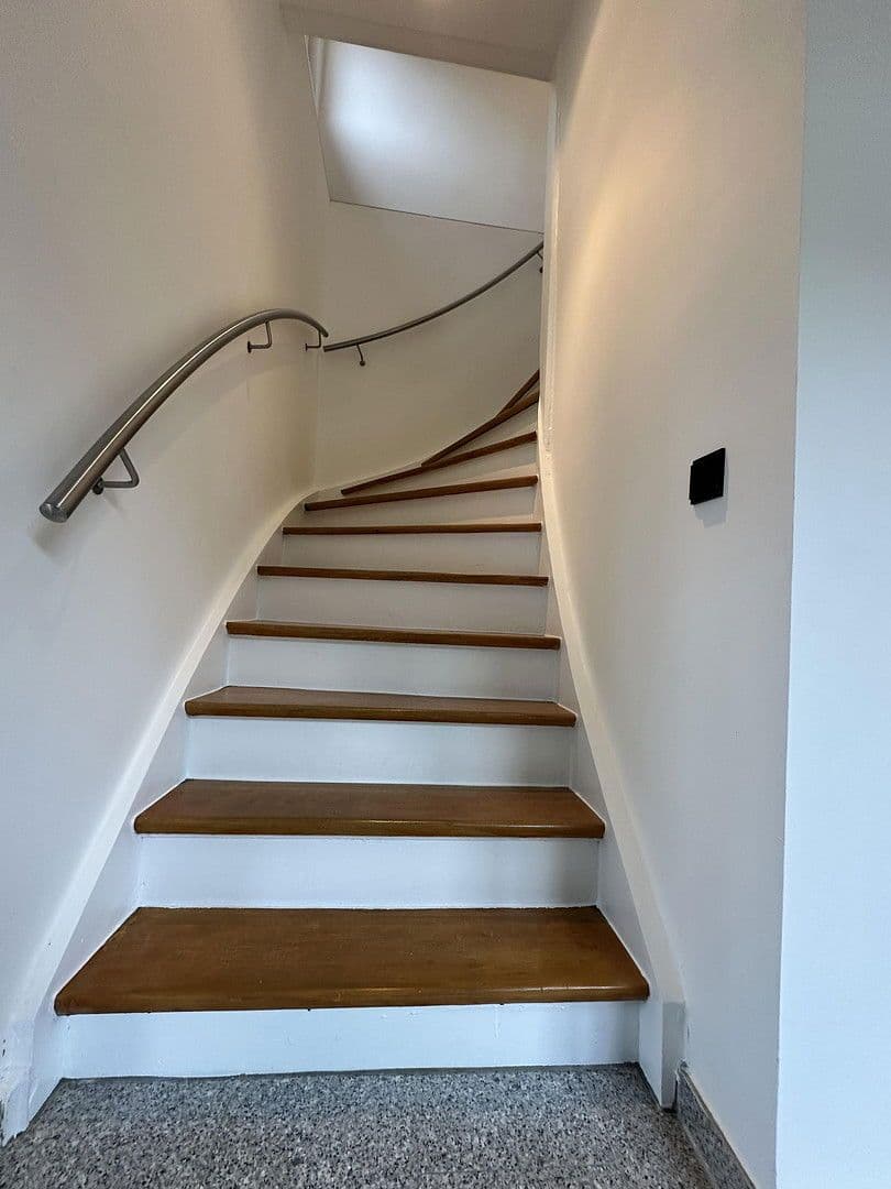 Pronájem domu 100 m², pozemek 600 m², Wetter (Ruhr), Severní Porýní-Vestfálsko Pronájem domu 100 m², pozemek 600 m², Wetter (Ruhr), Severní Porýní-Vestfálsko