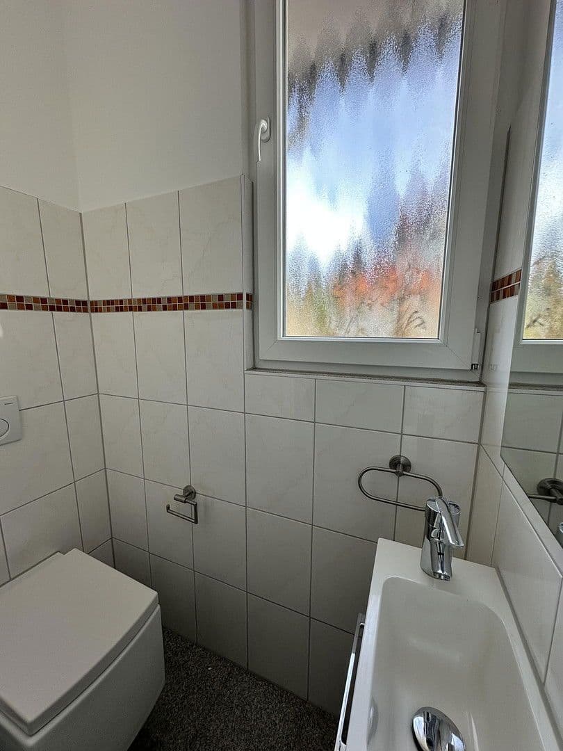 Pronájem domu 100 m², pozemek 600 m², Wetter (Ruhr), Severní Porýní-Vestfálsko Pronájem domu 100 m², pozemek 600 m², Wetter (Ruhr), Severní Porýní-Vestfálsko