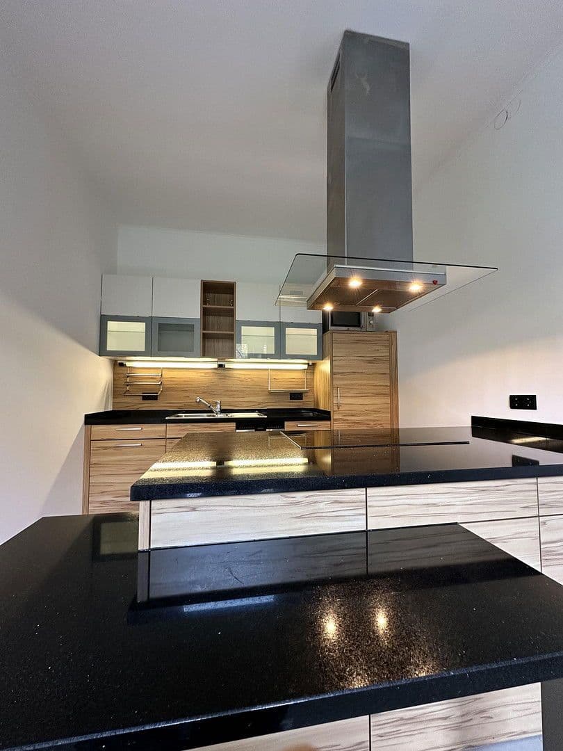 Pronájem domu 100 m², pozemek 600 m², Wetter (Ruhr), Severní Porýní-Vestfálsko Pronájem domu 100 m², pozemek 600 m², Wetter (Ruhr), Severní Porýní-Vestfálsko