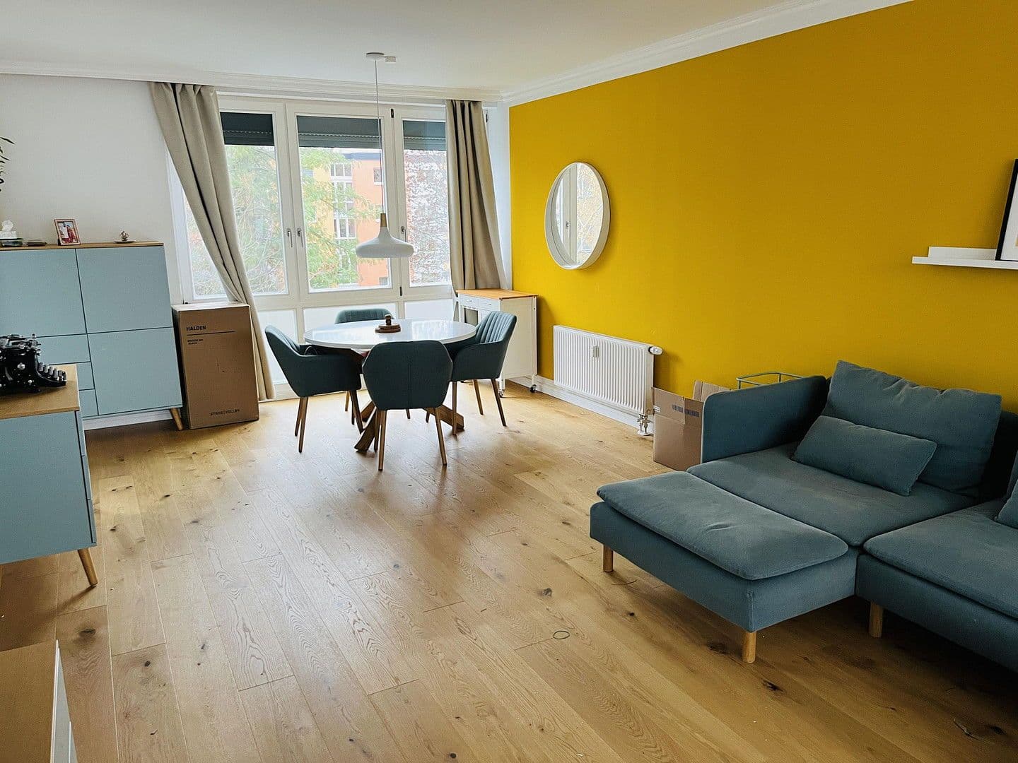 Pronájem bytu 3+1 86 m², Machonstraße 44, Berlin, Berlín Pronájem bytu 3+1 86 m², Machonstraße 44, Berlin, Berlín