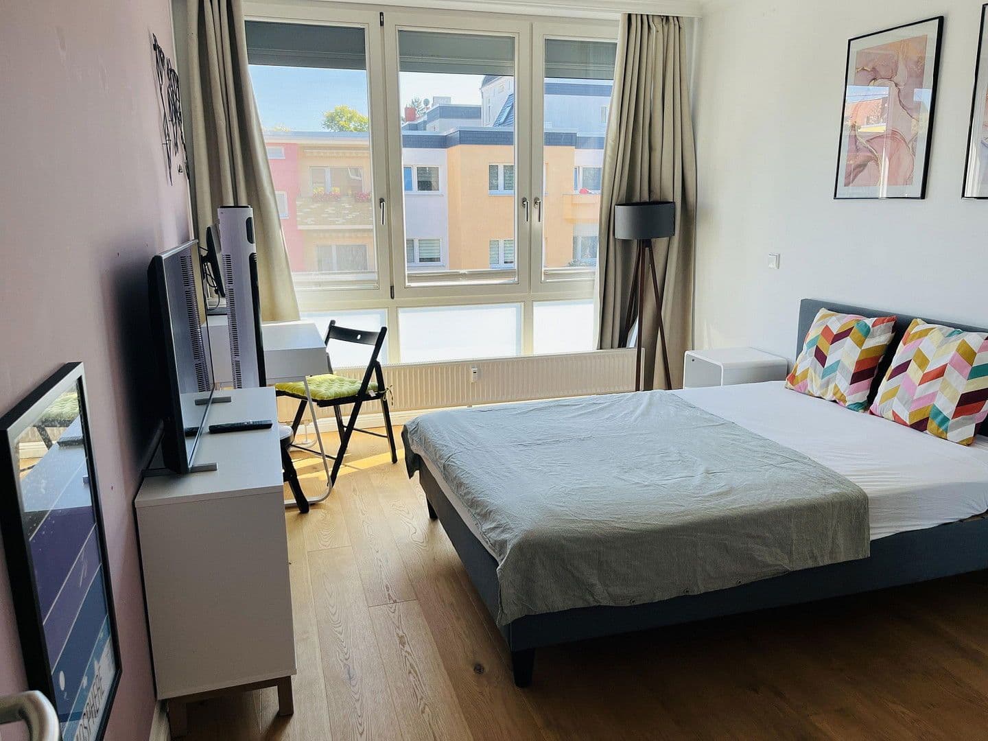 Pronájem bytu 3+1 86 m², Machonstraße 44, Berlin, Berlín Pronájem bytu 3+1 86 m², Machonstraße 44, Berlin, Berlín