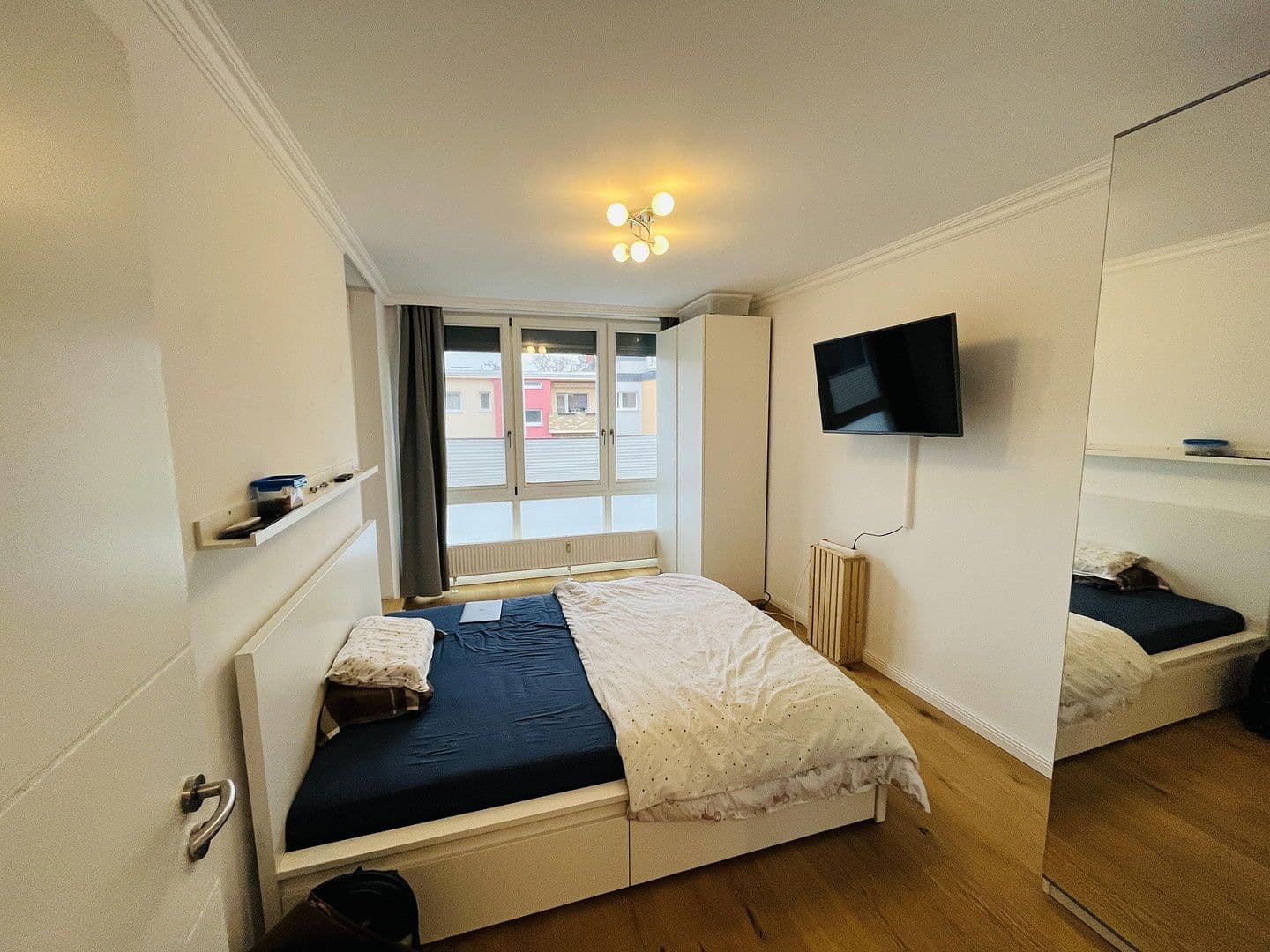 Pronájem bytu 3+1 86 m², Machonstraße 44, Berlin, Berlín Pronájem bytu 3+1 86 m², Machonstraße 44, Berlin, Berlín