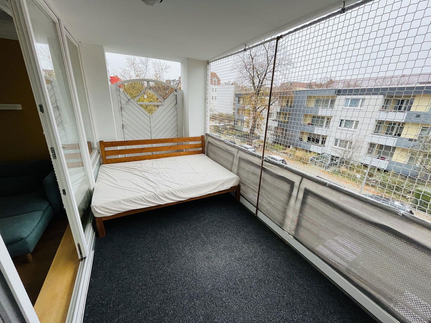 Pronájem bytu 3+1 86 m², Machonstraße 44, Berlin, Berlín Pronájem bytu 3+1 86 m², Machonstraße 44, Berlin, Berlín