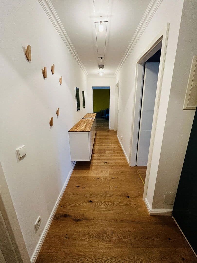 Pronájem bytu 3+1 86 m², Machonstraße 44, Berlin, Berlín Pronájem bytu 3+1 86 m², Machonstraße 44, Berlin, Berlín